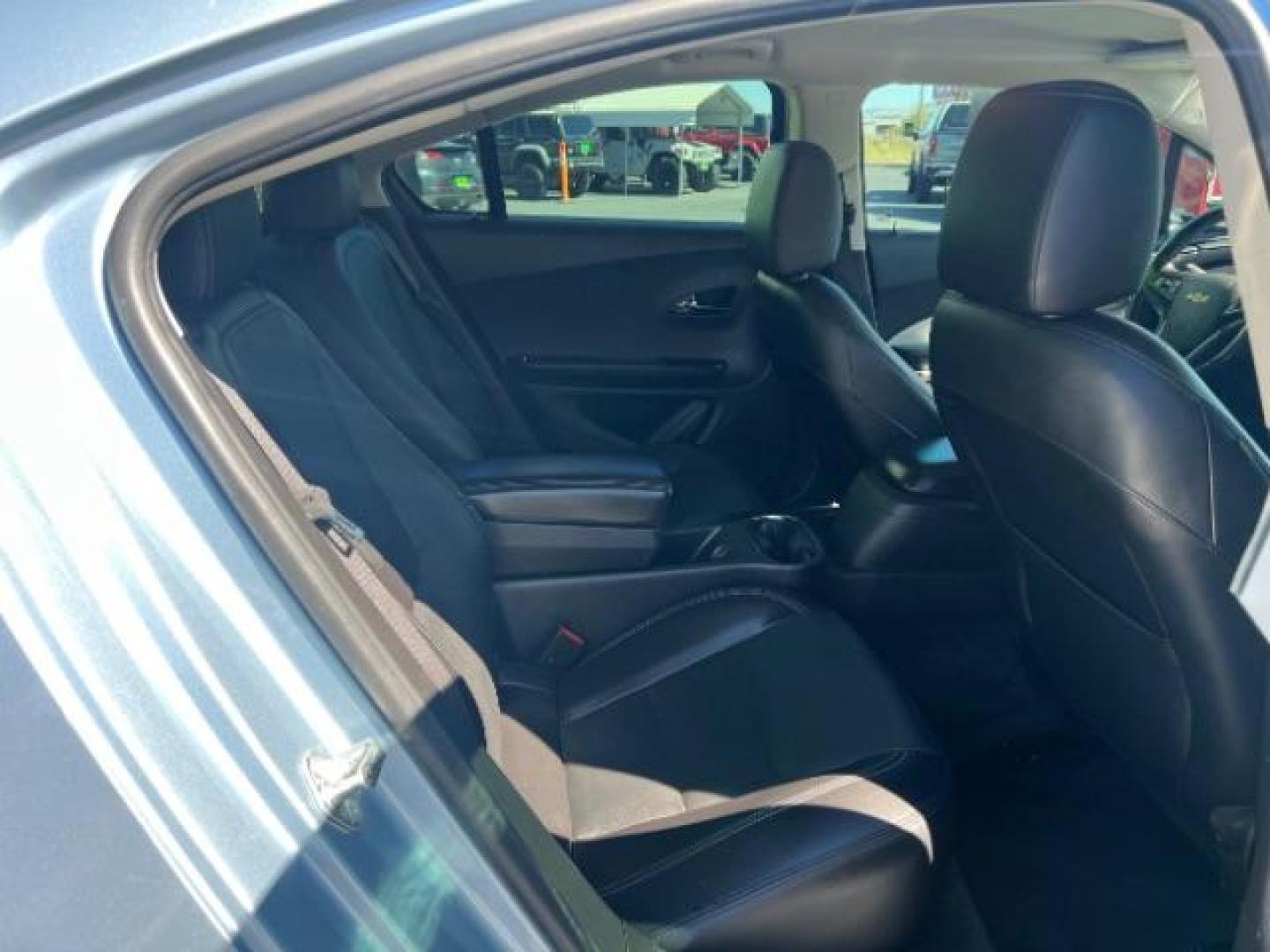 2015 Light Blue /Black Leather Interior Chevrolet Volt Premium w/ Navigation (1G1RD6E44FU) with an 1.4L L4 DOHC 16V PLU engine, Continuously Variable Transmission transmission, located at 1865 East Red Hills Pkwy, St. George, 84770, (435) 628-0023, 37.120850, -113.543640 - We specialize in helping ALL people get the best financing available. No matter your credit score, good, bad or none we can get you an amazing rate. Had a bankruptcy, divorce, or repossessions? We give you the green light to get your credit back on the road. Low down and affordable payments that fit - Photo#27