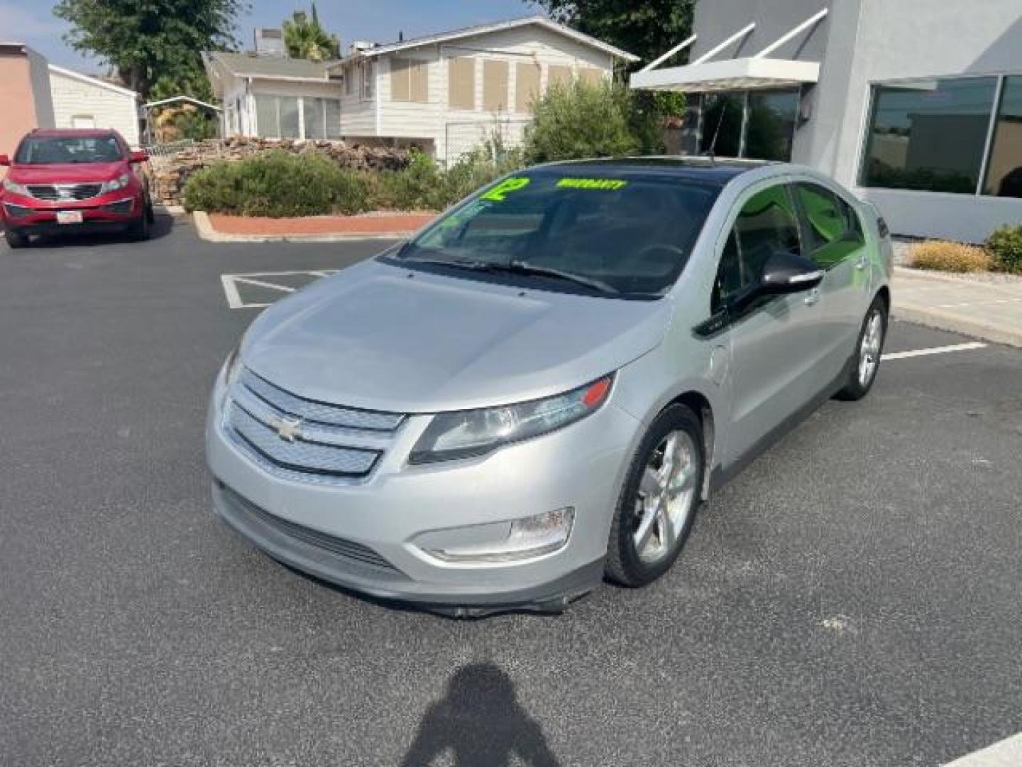 2012 Silver Ice Metallic /Jet Black and Ceramic Chevrolet Volt Premium w/ Navigation (1G1RD6E47CU) with an 1.4L L4 DOHC 16V PLUG-IN HYBRID engine, Continuously Variabl transmission, located at 1865 East Red Hills Pkwy, St. George, 84770, (435) 628-0023, 37.120850, -113.543640 - We specialize in helping ALL people get the best financing available. No matter your credit score, good, bad or none we can get you an amazing rate. Had a bankruptcy, divorce, or repossessions? We give you the green light to get your credit back on the road. Low down and affordable payments that fit - Photo#2