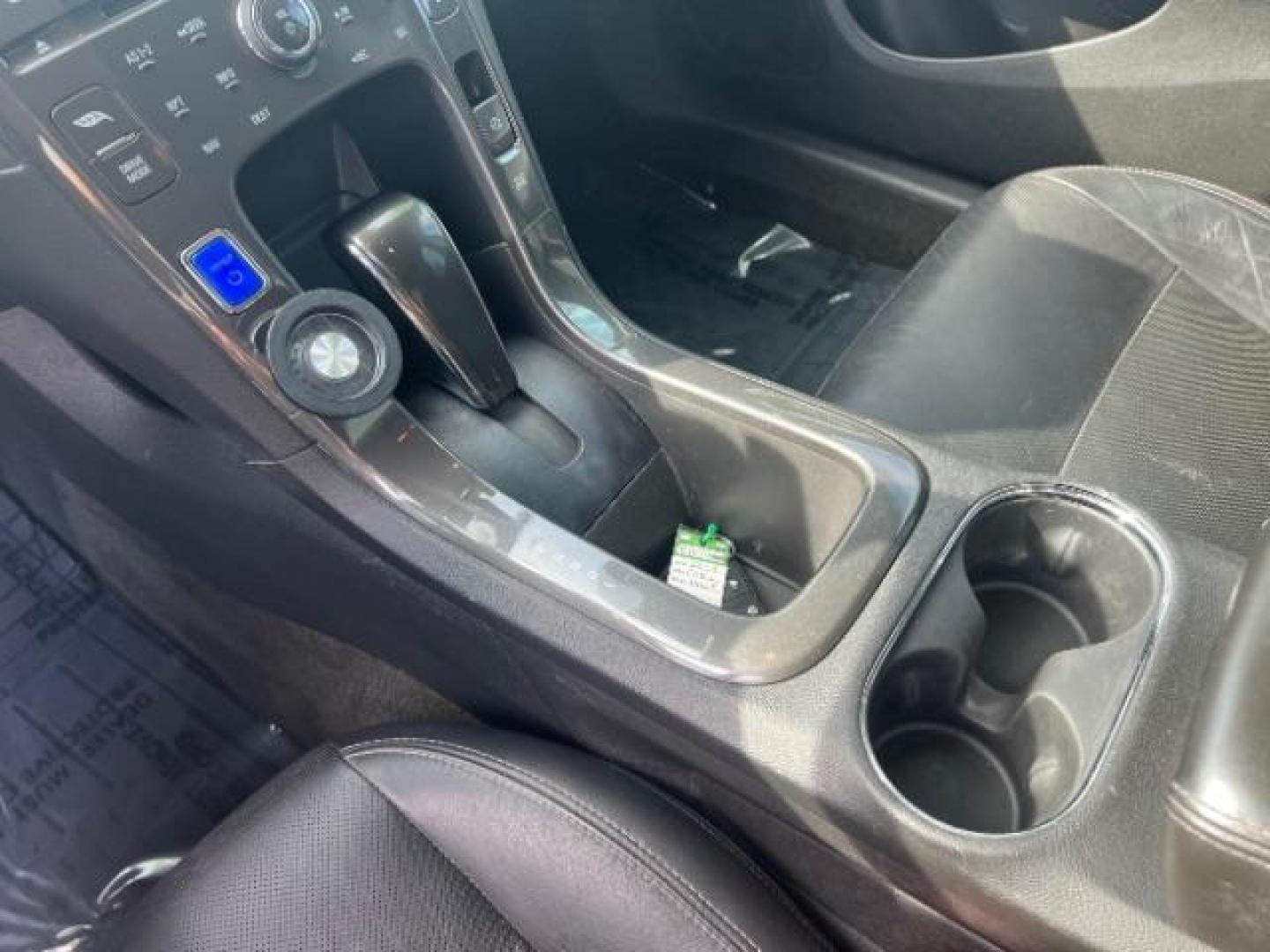 2012 Silver Ice Metallic /Jet Black and Ceramic Chevrolet Volt Premium w/ Navigation (1G1RD6E47CU) with an 1.4L L4 DOHC 16V PLUG-IN HYBRID engine, Continuously Variabl transmission, located at 1865 East Red Hills Pkwy, St. George, 84770, (435) 628-0023, 37.120850, -113.543640 - We specialize in helping ALL people get the best financing available. No matter your credit score, good, bad or none we can get you an amazing rate. Had a bankruptcy, divorce, or repossessions? We give you the green light to get your credit back on the road. Low down and affordable payments that fit - Photo#17
