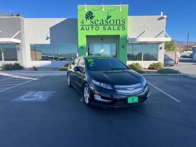 2014 Black /Black cloth interior Chevrolet Volt Standard w/ LEP (1G1RE6E40EU) with an 1.4L L4 DOHC 16V PLUG-IN HYBRID engine, Continuously Variable Transmission transmission, located at 940 North Main Street, Cedar City, UT, 84720, (435) 628-0023, 37.692936, -113.061897 - We specialize in helping ALL people get the best financing available. No matter your credit score, good, bad or none we can get you an amazing rate. Had a bankruptcy, divorce, or repossessions? We give you the green light to get your credit back on the road. Low down and affordable payments that fit - Photo#0