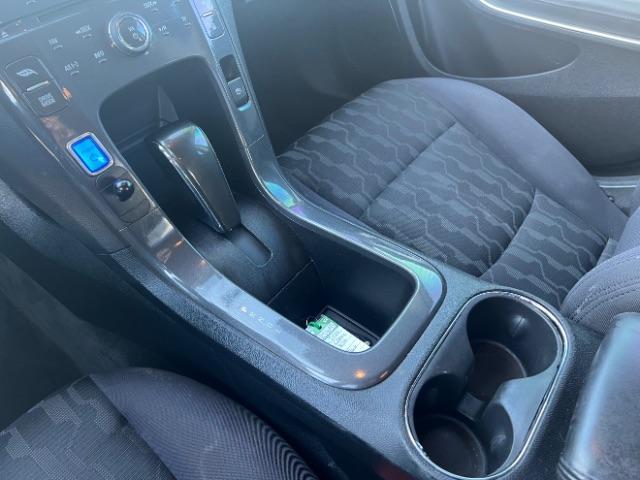 2014 Black /Black cloth interior Chevrolet Volt Standard w/ LEP (1G1RE6E40EU) with an 1.4L L4 DOHC 16V PLUG-IN HYBRID engine, Continuously Variable Transmission transmission, located at 940 North Main Street, Cedar City, UT, 84720, (435) 628-0023, 37.692936, -113.061897 - We specialize in helping ALL people get the best financing available. No matter your credit score, good, bad or none we can get you an amazing rate. Had a bankruptcy, divorce, or repossessions? We give you the green light to get your credit back on the road. Low down and affordable payments that fit - Photo#18