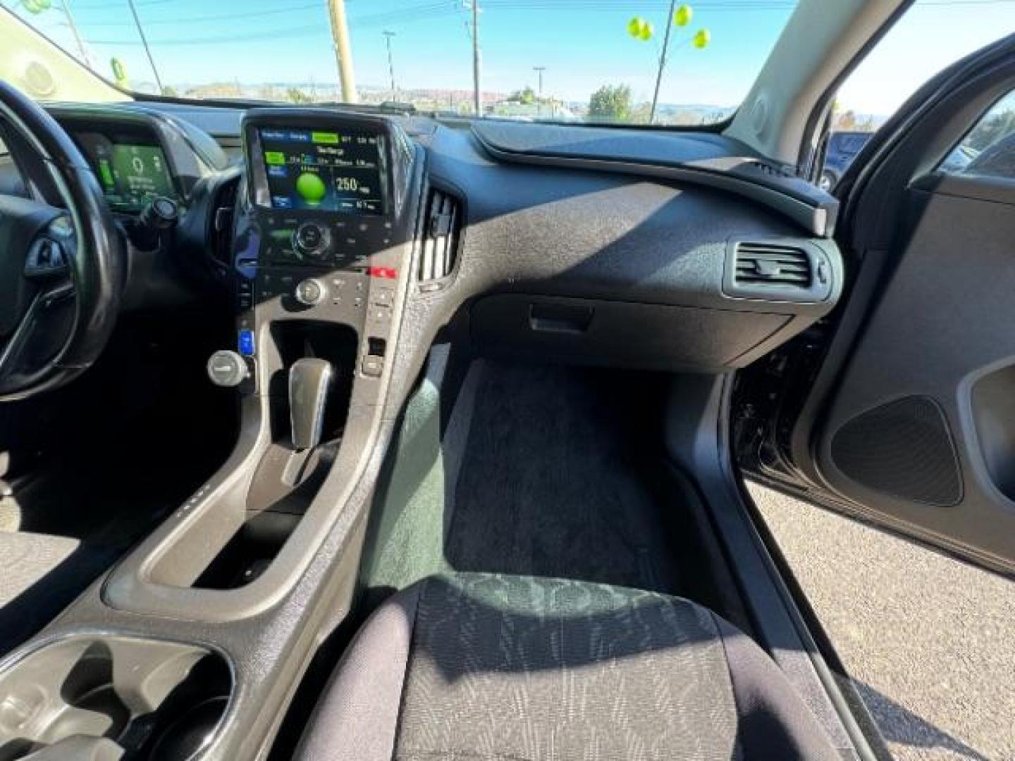 2014 Black /Black cloth interior Chevrolet Volt Standard w/ LEP (1G1RE6E40EU) with an 1.4L L4 DOHC 16V PLU engine, Continuously Variabl transmission, located at 1865 East Red Hills Pkwy, St. George, 84770, (435) 628-0023, 37.120850, -113.543640 - NO TAX CREDIT AVAILABLE We specialize in helping ALL people get the best financing available. No matter your credit score, good, bad or none we can get you an amazing rate. Had a bankruptcy, divorce, or repossessions? We give you the green light to get your credit back on the road. Low down and aff - Photo#37