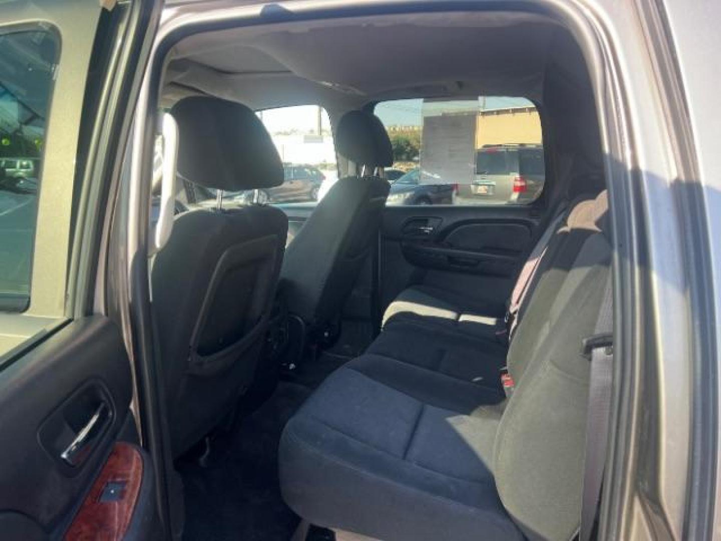 2011 Mocha Steel Metallic /Ebony Cloth Interior Chevrolet Avalanche LS 2WD (3GNMCEE03BG) with an 5.3L V8 OHV 16V FFV engine, 4-Speed Automatic transmission, located at 940 North Main Street, Cedar City, UT, 84720, (435) 628-0023, 37.692936, -113.061897 - We specialize in helping ALL people get the best financing available. No matter your credit score, good, bad or none we can get you an amazing rate. Had a bankruptcy, divorce, or repossessions? We give you the green light to get your credit back on the road. Low down and affordable payments that fit - Photo#22