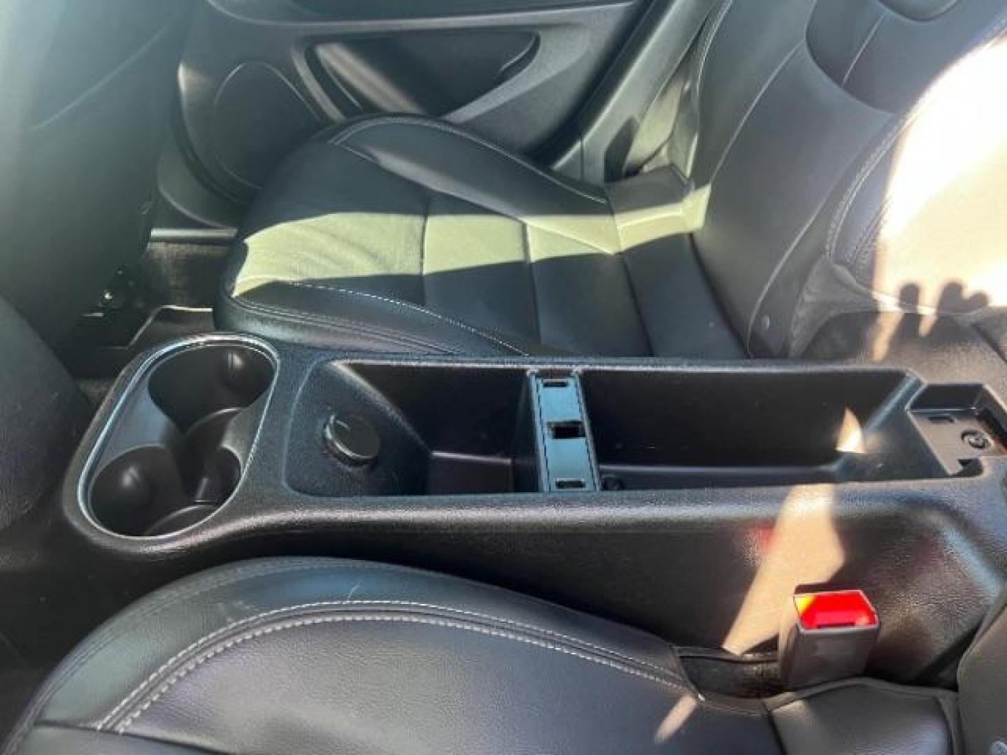 2014 White /Black Leather Interior Chevrolet Volt Premium w/ Navigation and LEP (1G1RH6E4XEU) with an 1.4L L4 DOHC 16V PLUG-IN HYBRID engine, Continuously Variable Transmission transmission, located at 1865 East Red Hills Pkwy, St. George, 84770, (435) 628-0023, 37.120850, -113.543640- Photo#22