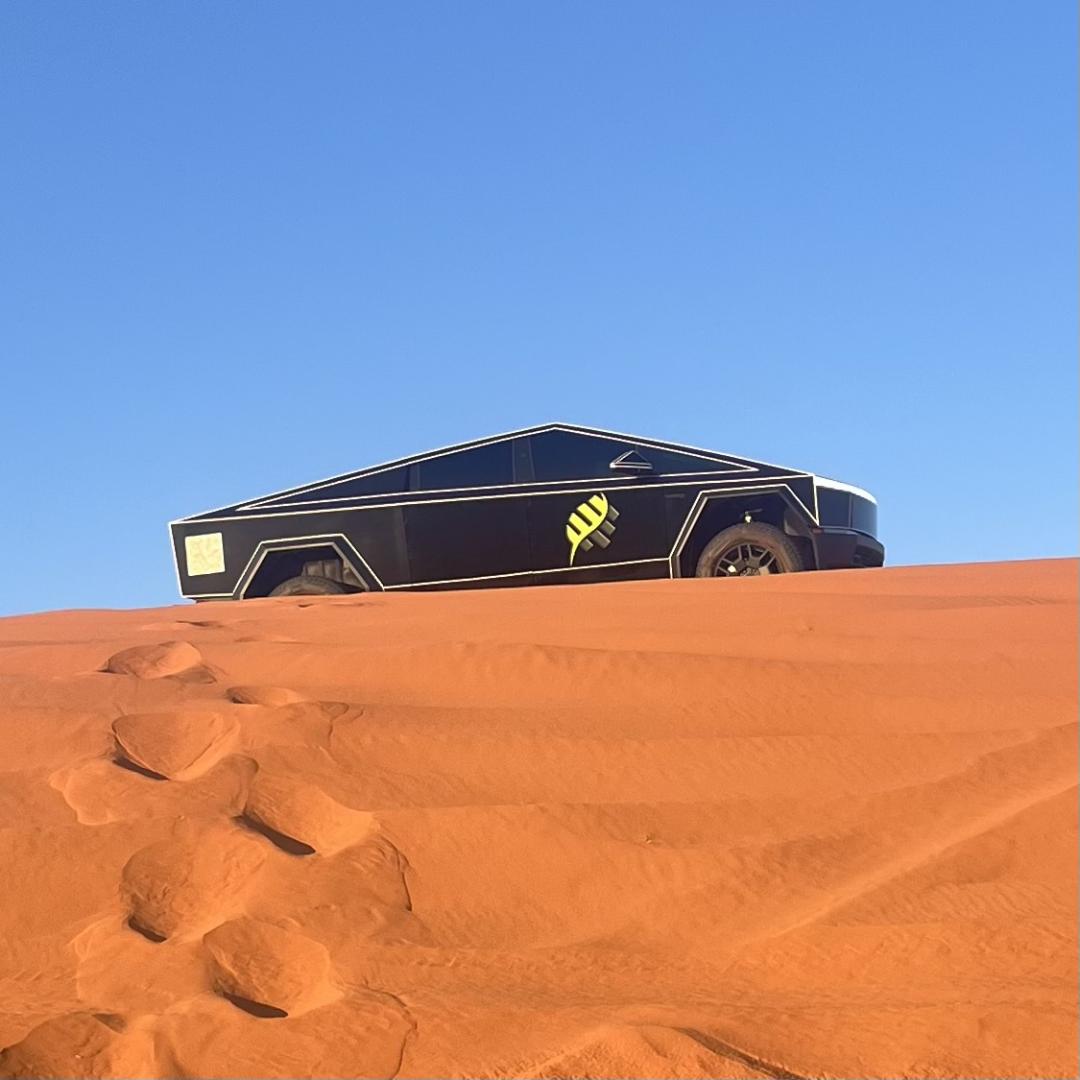 2024 Silver /Black Tesla Cybertruck Dual Motor (7G2CEHED1RA) with an Electric engine, 1-Speed Automatic transmission, located at 1865 East Red Hills Pkwy, St. George, 84770, (435) 628-0023, 37.120850, -113.543640 - COMING SOON! Call to reserve! We have access to a huge network of Cybertrucks at wholesale prices. We can find you a top quality used Cybertruck below retail. Call us to talk about what trucks are available and current pricing. 435-628-0023 - Photo#5