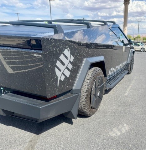 2024 Chrome /White Tesla Cybertruck Foundation (7G2CEHED1RA) with an ELECTRIC engine, Electric transmission, located at 1865 East Red Hills Pkwy, St. George, 84770, (435) 628-0023, 37.120850, -113.543640 - 2024 Tesla Cybertruck AWD FOUNDATION Series-! Extremely well equipped with Full Self Driving (Supervised) PAID for- not just a monthly subscription! This truck has been tastefully upgraded with many extras and stands out from a stock Cybertruck. Highlights and Extras: *PAID Full Self Driving (FSD)- Photo#9
