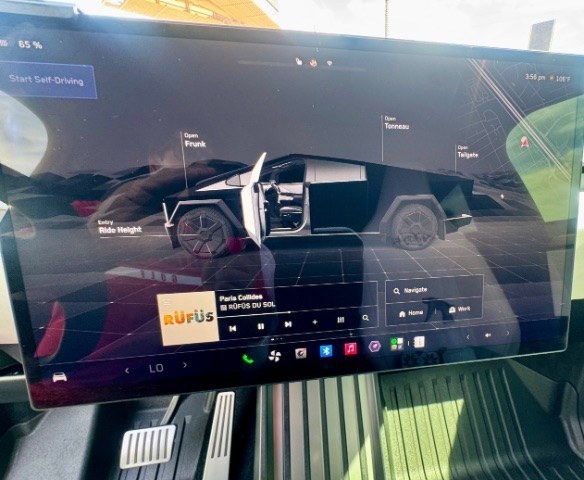2024 Chrome /White Tesla Cybertruck Foundation (7G2CEHED1RA) with an ELECTRIC engine, Electric transmission, located at 1865 East Red Hills Pkwy, St. George, 84770, (435) 628-0023, 37.120850, -113.543640 - 2024 Tesla Cybertruck AWD FOUNDATION Series-! Extremely well equipped with Full Self Driving (Supervised) PAID for- not just a monthly subscription! This truck has been tastefully upgraded with many extras and stands out from a stock Cybertruck. Highlights and Extras: *PAID Full Self Driving (FSD)- Photo#25
