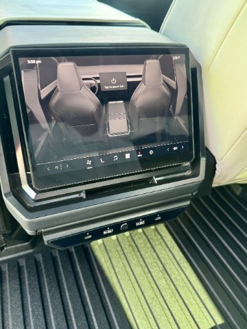 2024 Chrome /White Tesla Cybertruck Foundation (7G2CEHED1RA) with an ELECTRIC engine, Electric transmission, located at 1865 East Red Hills Pkwy, St. George, 84770, (435) 628-0023, 37.120850, -113.543640 - 2024 Tesla Cybertruck AWD FOUNDATION Series-! Extremely well equipped with Full Self Driving (Supervised) PAID for- not just a monthly subscription! This truck has been tastefully upgraded with many extras and stands out from a stock Cybertruck. Highlights and Extras: *PAID Full Self Driving (FSD)- Photo#26