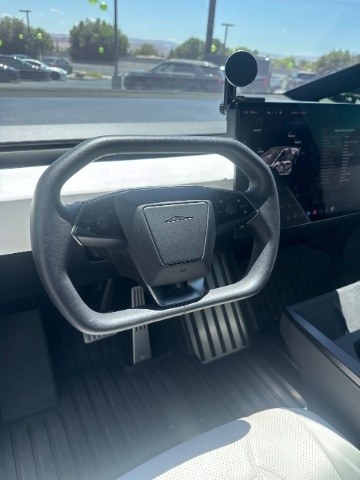 2024 Chrome /White Tesla Cybertruck Foundation (7G2CEHED1RA) with an ELECTRIC engine, Electric transmission, located at 1865 East Red Hills Pkwy, St. George, 84770, (435) 628-0023, 37.120850, -113.543640 - 2024 Tesla Cybertruck AWD FOUNDATION Series-! Extremely well equipped with Full Self Driving (Supervised) PAID for- not just a monthly subscription! This truck has been tastefully upgraded with many extras and stands out from a stock Cybertruck. Highlights and Extras: *PAID Full Self Driving (FSD)- Photo#27