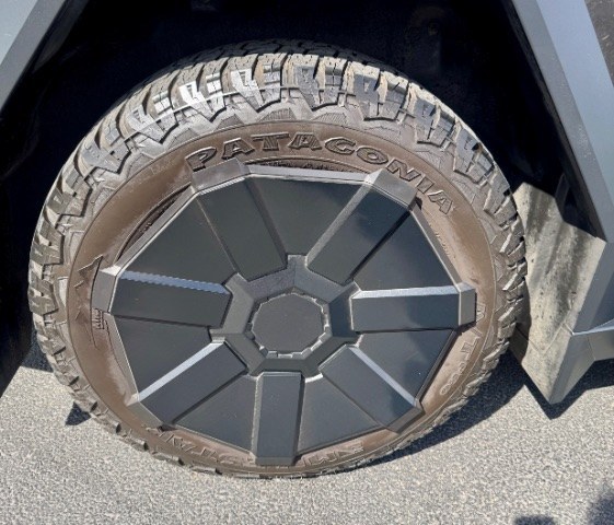 2024 Chrome /White Tesla Cybertruck Foundation (7G2CEHED1RA) with an ELECTRIC engine, Electric transmission, located at 1865 East Red Hills Pkwy, St. George, 84770, (435) 628-0023, 37.120850, -113.543640 - 2024 Tesla Cybertruck AWD FOUNDATION Series-! Extremely well equipped with Full Self Driving (Supervised) PAID for- not just a monthly subscription! This truck has been tastefully upgraded with many extras and stands out from a stock Cybertruck. Highlights and Extras: *PAID Full Self Driving (FSD)- Photo#35