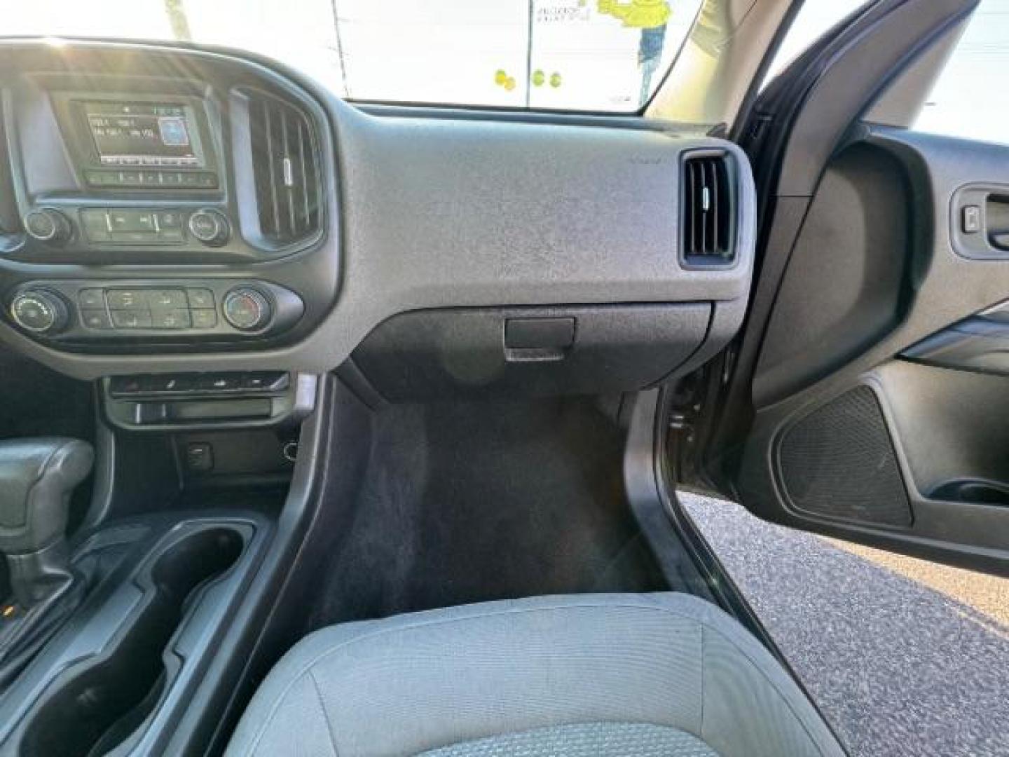 2016 Cyber Gray Metallic Chevrolet Colorado CREW CAB PICKUP 4-DR (1GCGTBE32G1) with an 3.6L V6 DOHC 24V GAS engine, 6-Speed Automatic transmission, located at 1865 East Red Hills Pkwy, St. George, 84770, (435) 628-0023, 37.120850, -113.543640 - Photo#28