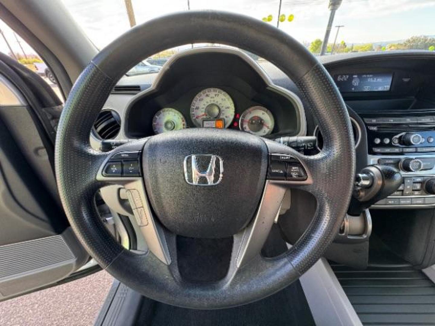 2012 Alabaster Silver Metallic /Gray Cloth Interior Honda Pilot EX 4WD 5-Spd AT (5FNYF4H40CB) with an 3.5L V6 SOHC 24V engine, 5-Speed Automatic transmission, located at 940 North Main Street, Cedar City, UT, 84720, (435) 628-0023, 37.692936, -113.061897 - Photo#20