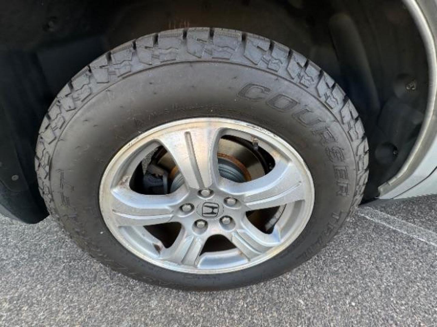 2012 Alabaster Silver Metallic /Gray Cloth Interior Honda Pilot EX 4WD 5-Spd AT (5FNYF4H40CB) with an 3.5L V6 SOHC 24V engine, 5-Speed Automatic transmission, located at 940 North Main Street, Cedar City, UT, 84720, (435) 628-0023, 37.692936, -113.061897 - Photo#12
