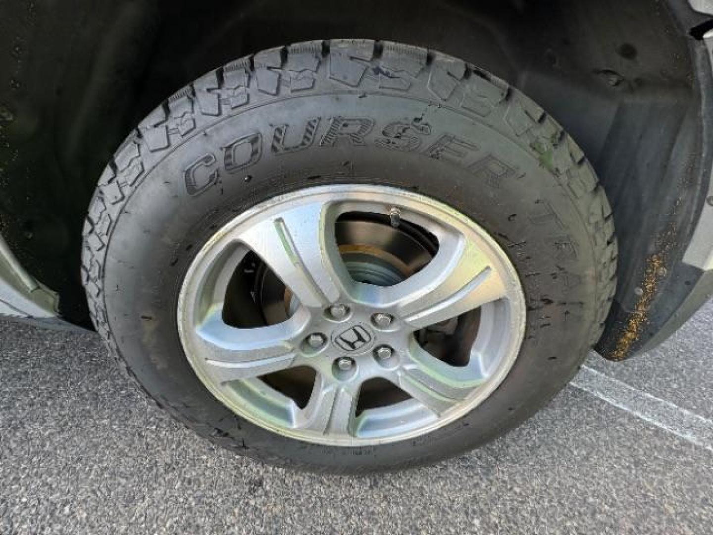 2012 Alabaster Silver Metallic /Gray Cloth Interior Honda Pilot EX 4WD 5-Spd AT (5FNYF4H40CB) with an 3.5L V6 SOHC 24V engine, 5-Speed Automatic transmission, located at 940 North Main Street, Cedar City, UT, 84720, (435) 628-0023, 37.692936, -113.061897 - Photo#13