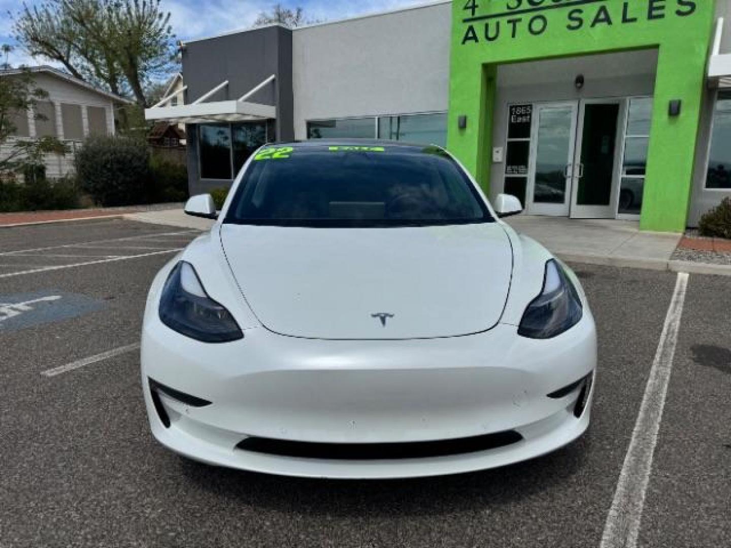 2022 Pearl White Multi-Coat /All Black Tesla Model 3 Standard Range Plus (5YJ3E1EA5NF) with an ELECTRIC engine, 1-Speed Automatic transmission, located at 1865 East Red Hills Pkwy, St. George, 84770, (435) 628-0023, 37.120850, -113.543640 - Photo#2