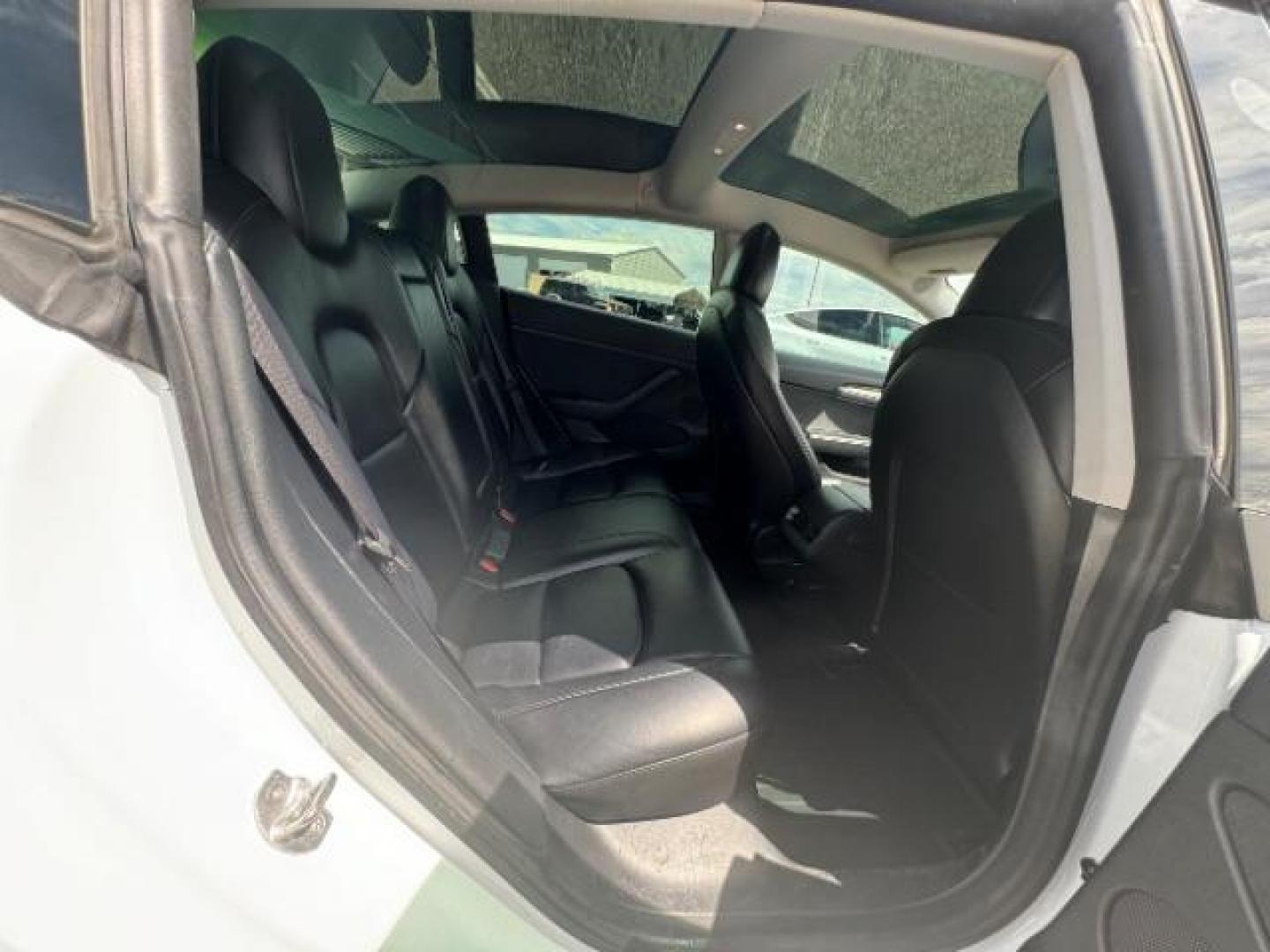 2022 Pearl White Multi-Coat /All Black Tesla Model 3 Standard Range Plus (5YJ3E1EA5NF) with an ELECTRIC engine, 1-Speed Automatic transmission, located at 1865 East Red Hills Pkwy, St. George, 84770, (435) 628-0023, 37.120850, -113.543640 - Photo#30