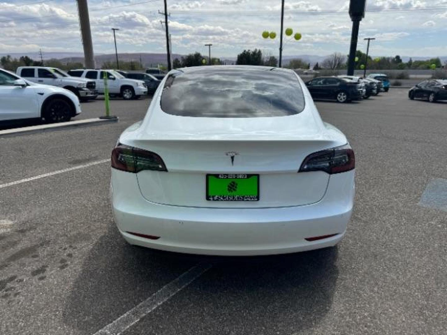 2022 Pearl White Multi-Coat /All Black Tesla Model 3 Standard Range Plus (5YJ3E1EA5NF) with an ELECTRIC engine, 1-Speed Automatic transmission, located at 1865 East Red Hills Pkwy, St. George, 84770, (435) 628-0023, 37.120850, -113.543640 - Photo#10