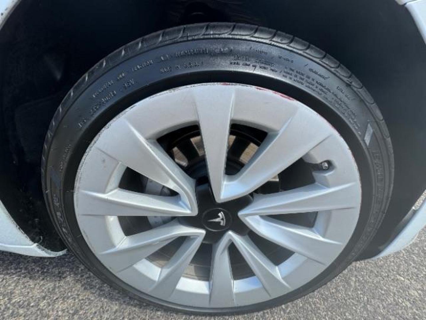 2022 Pearl White Multi-Coat /All Black Tesla Model 3 Standard Range Plus (5YJ3E1EA5NF) with an ELECTRIC engine, 1-Speed Automatic transmission, located at 1865 East Red Hills Pkwy, St. George, 84770, (435) 628-0023, 37.120850, -113.543640 - Photo#15
