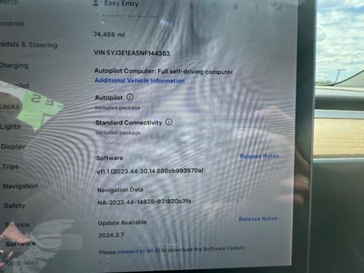 2022 Pearl White Multi-Coat /All Black Tesla Model 3 Standard Range Plus (5YJ3E1EA5NF) with an ELECTRIC engine, 1-Speed Automatic transmission, located at 1865 East Red Hills Pkwy, St. George, 84770, (435) 628-0023, 37.120850, -113.543640 - Photo#23
