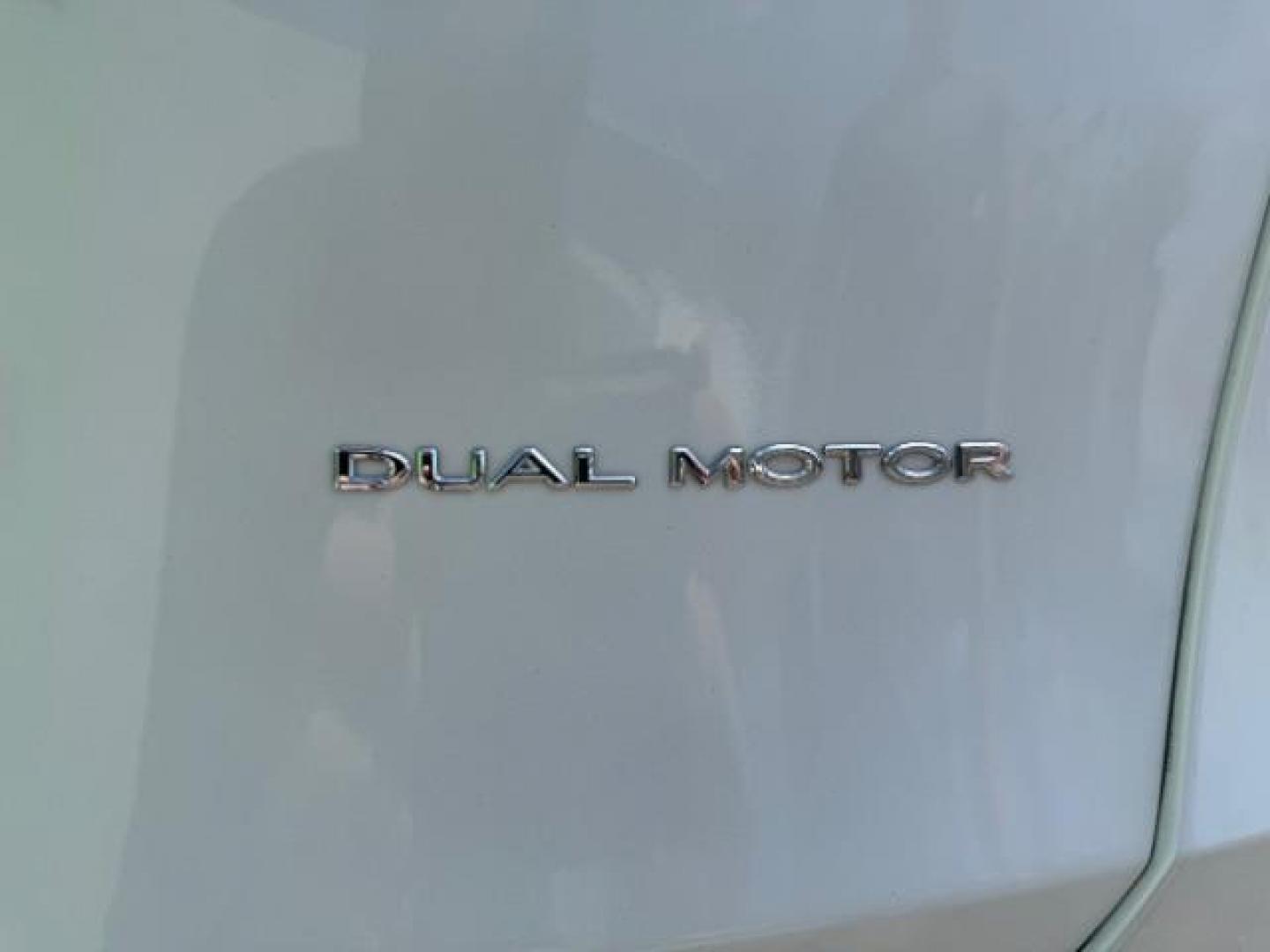 2022 Pearl White Multi-Coat /All Black Tesla Model Y Long Range (7SAYGDEE4NF) with an ELECTRIC engine, 1-Speed Automatic transmission, located at 1865 East Red Hills Pkwy, St. George, 84770, (435) 628-0023, 37.120850, -113.543640 - Photo#14