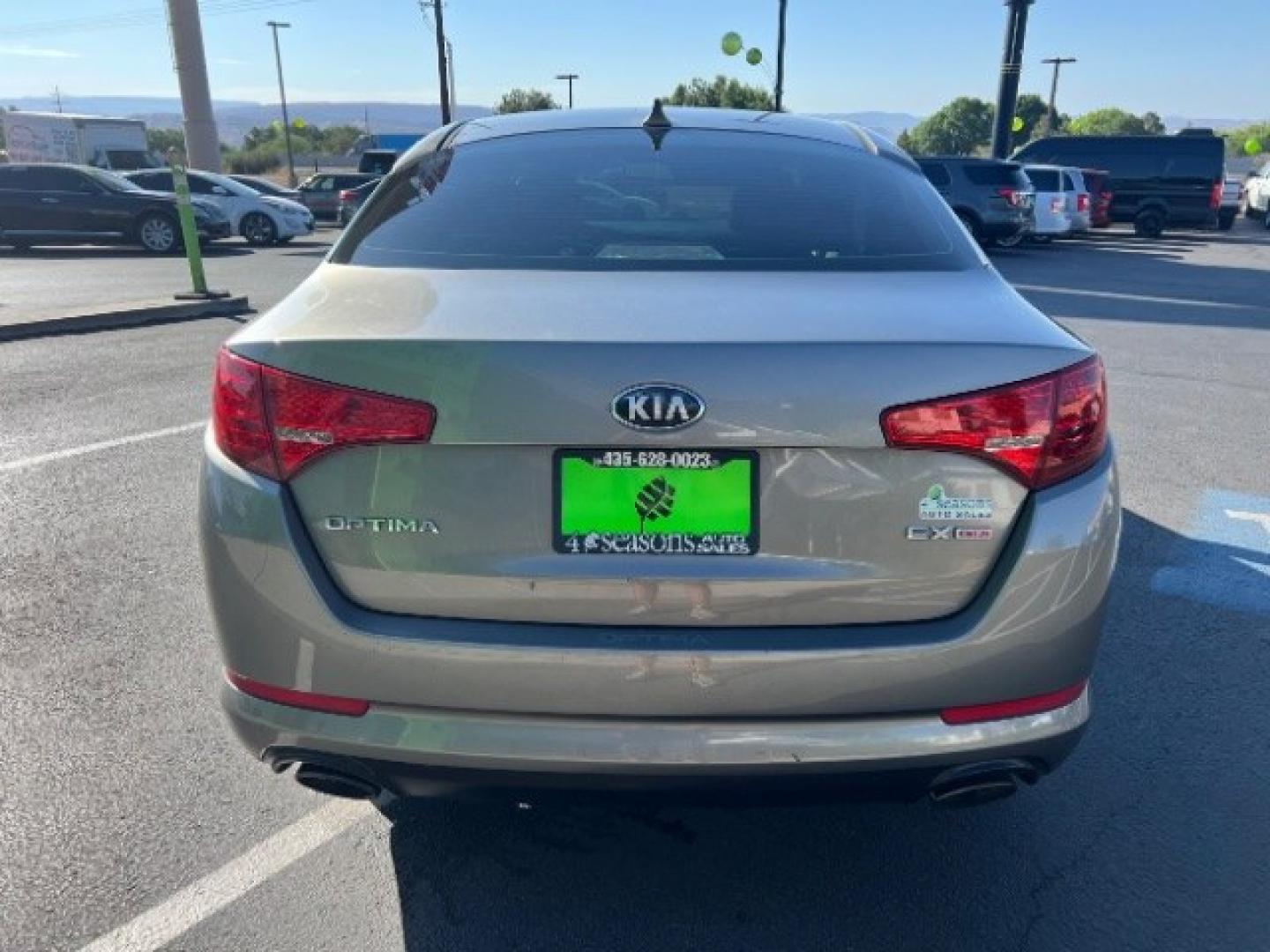 2013 Satin Metal Metallic /Beige Leather Interior Kia Optima EX (5XXGN4A72DG) with an 2.4L L4 DOHC 16V engine, 6-Speed Automatic transmission, located at 1865 East Red Hills Pkwy, St. George, 84770, (435) 628-0023, 37.120850, -113.543640- Photo#5