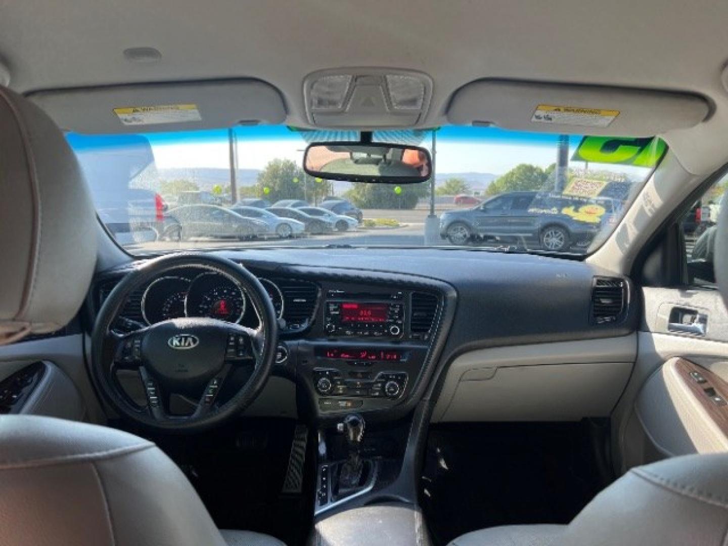 2013 Satin Metal Metallic /Beige Leather Interior Kia Optima EX (5XXGN4A72DG) with an 2.4L L4 DOHC 16V engine, 6-Speed Automatic transmission, located at 1865 East Red Hills Pkwy, St. George, 84770, (435) 628-0023, 37.120850, -113.543640- Photo#23
