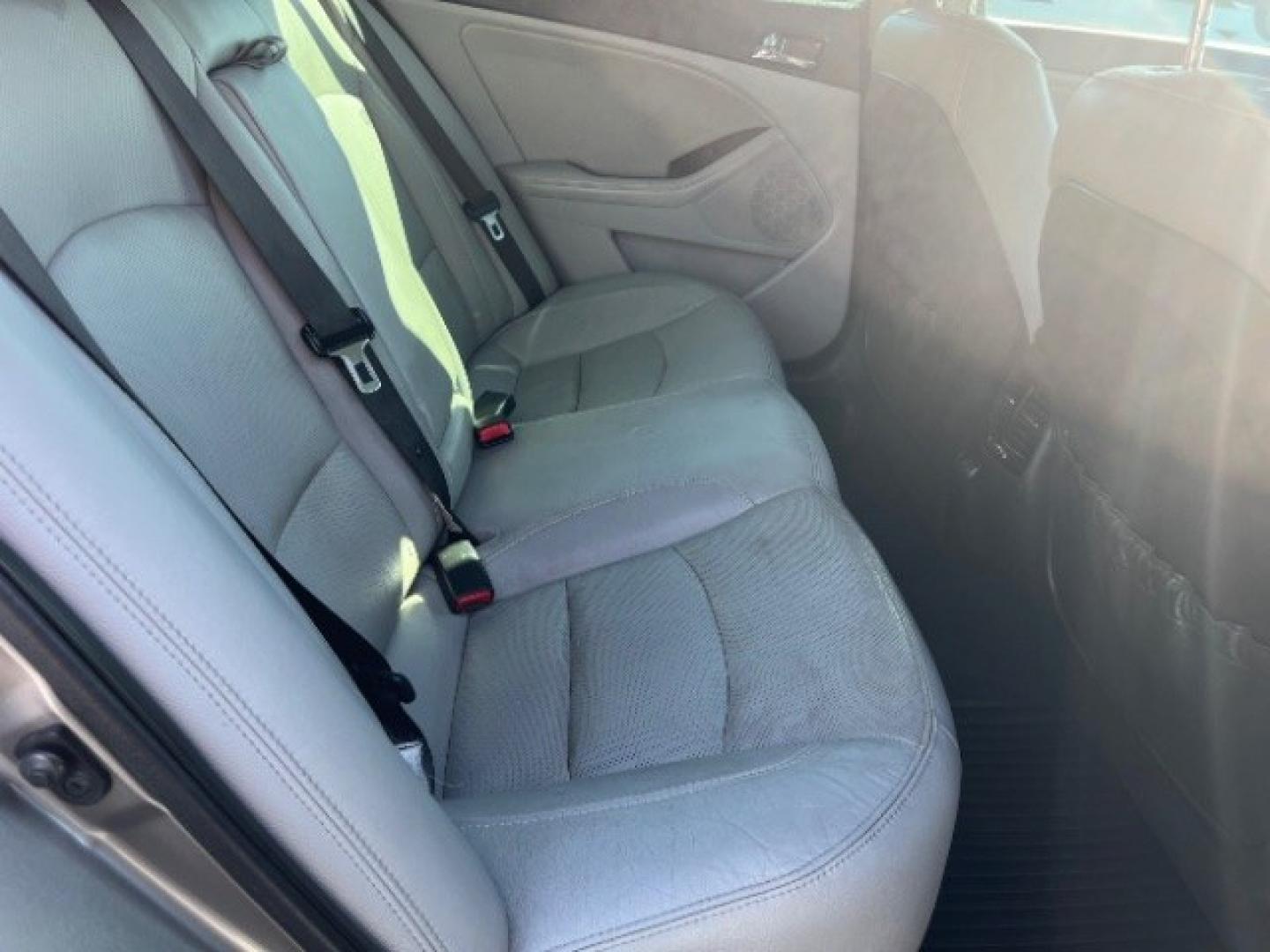 2013 Satin Metal Metallic /Beige Leather Interior Kia Optima EX (5XXGN4A72DG) with an 2.4L L4 DOHC 16V engine, 6-Speed Automatic transmission, located at 1865 East Red Hills Pkwy, St. George, 84770, (435) 628-0023, 37.120850, -113.543640- Photo#26
