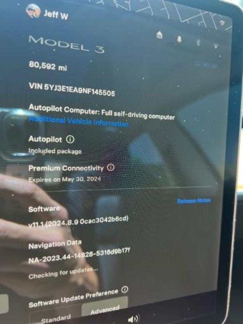 2022 Pearl White Multi-Coat /All Black Tesla Model 3 Standard Range Plus (5YJ3E1EA9NF) with an ELECTRIC engine, 1-Speed Automatic transmission, located at 1865 East Red Hills Pkwy, St. George, 84770, (435) 628-0023, 37.120850, -113.543640 - SOLD - But we can find you the Tesla you want from our large network of used Teslas. Call us to talk about options. Price before $4k tax rebate. This has the new LFP battery pack. Excellent condition. New tires, Gets 250+ miles on a full charge. Stil has battery/drive unit warranty until 100k mi - Photo#4