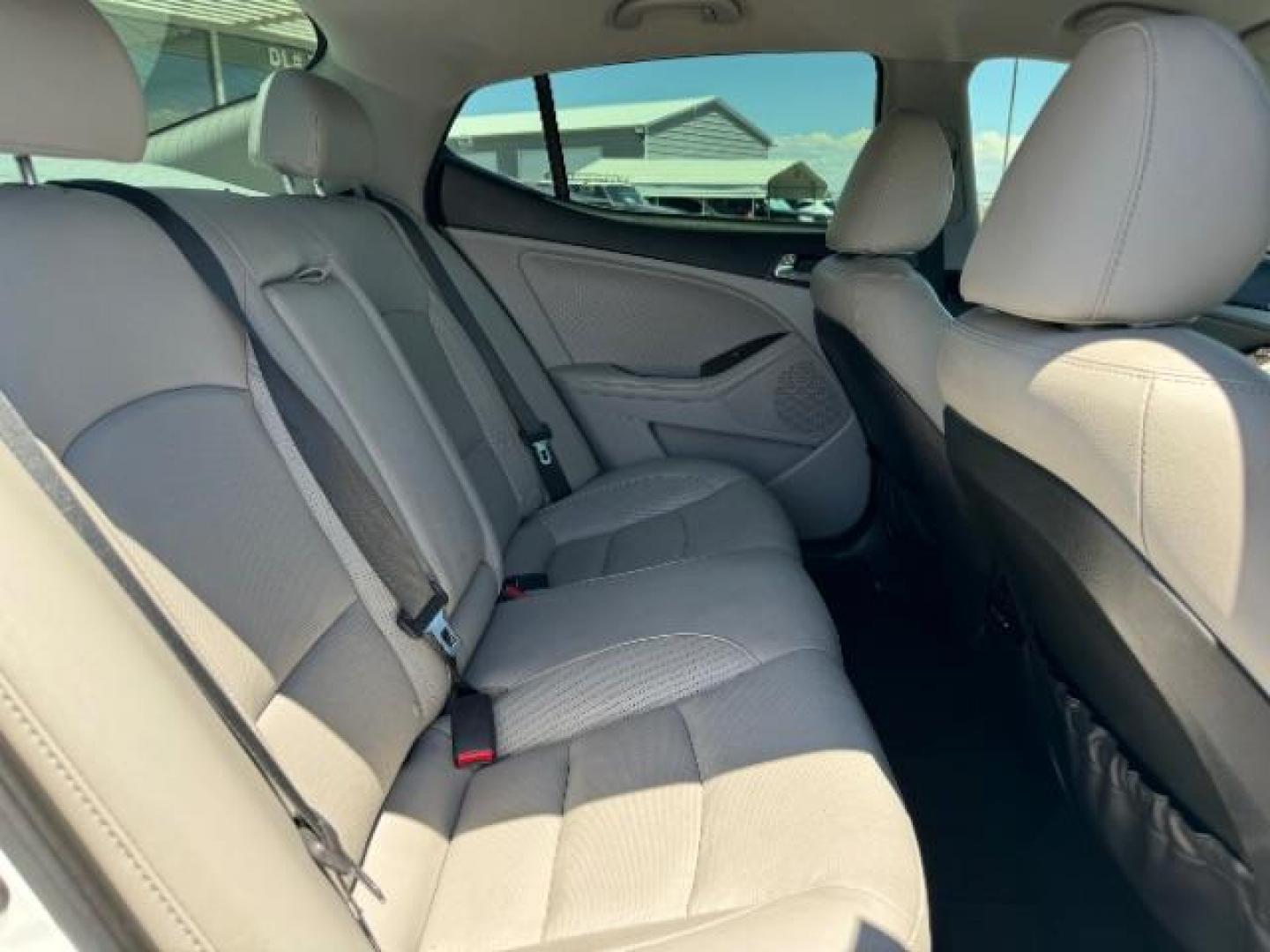 2015 Snow White Pearl /Black Interior Kia Optima EX (5XXGN4A79FG) with an 2.4L L4 DOHC 16V engine, 6-Speed Automatic transmission, located at 940 North Main Street, Cedar City, UT, 84720, (435) 628-0023, 37.692936, -113.061897 - We specialize in helping ALL people get the best financing available. No matter your credit score, good, bad or none we can get you an amazing rate. Had a bankruptcy, divorce, or repossessions? We give you the green light to get your credit back on the road. Low down and affordable payments that fit - Photo#27