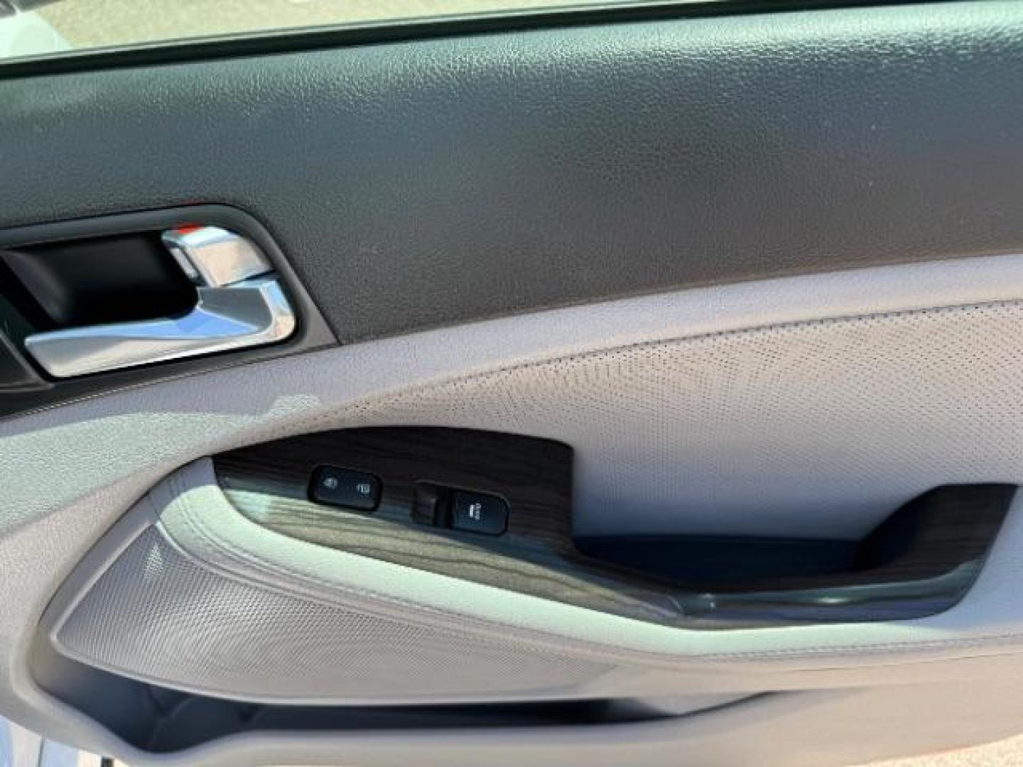 2015 Snow White Pearl /Black Interior Kia Optima EX (5XXGN4A79FG) with an 2.4L L4 DOHC 16V engine, 6-Speed Automatic transmission, located at 940 North Main Street, Cedar City, UT, 84720, (435) 628-0023, 37.692936, -113.061897 - We specialize in helping ALL people get the best financing available. No matter your credit score, good, bad or none we can get you an amazing rate. Had a bankruptcy, divorce, or repossessions? We give you the green light to get your credit back on the road. Low down and affordable payments that fit - Photo#29