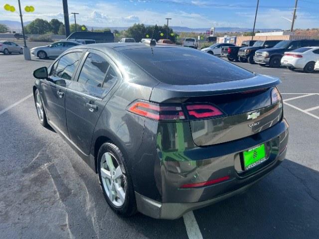 2015 Ashen Gray Metallic /Jet Black/Dark Accents Chevrolet Volt Premium w/ Navigation (1G1RD6E44FU) with an 1.4L L4 DOHC 16V PLUG-IN HYBRID engine, Continuously Variable Transmission transmission, located at 940 North Main Street, Cedar City, UT, 84720, (435) 628-0023, 37.692936, -113.061897 - Versatile Southern Utah travel starts with this 2015 Chevrolet Volt Premium with Navigation. Its 1.4L plug-in hybrid powertrain, automatic transmission, and front-wheel drive make it a smart fit for commuting, errands, and efficient Southern Utah road trips. With 102404 miles, this Volt is ready for- Photo#4