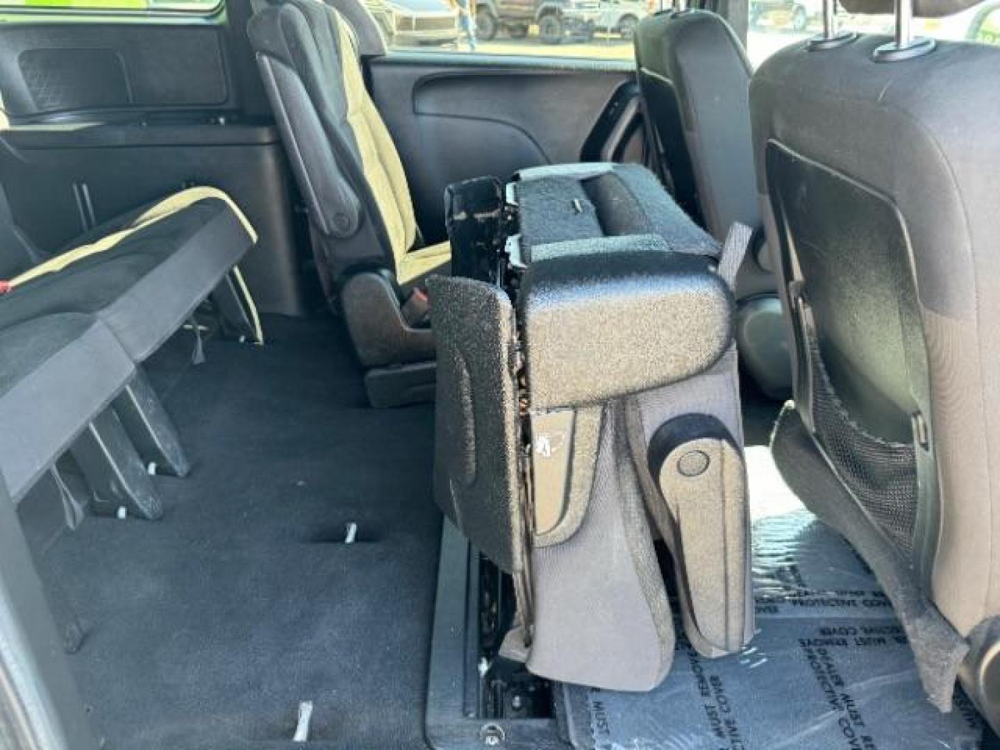 2018 Billet Clear Coat /Black/Light Graystone, cloth Dodge Grand Caravan SE (2C4RDGBG9JR) with an 3.6L V6 DOHC 24V engine, 6-Speed Automatic transmission, located at 940 North Main Street, Cedar City, UT, 84720, (435) 628-0023, 37.692936, -113.061897 - We specialize in helping ALL people get the best financing available. No matter your credit score, good, bad or none we can get you an amazing rate. Had a bankruptcy, divorce, or repossessions? We give you the green light to get your credit back on the road. Low down and affordable payments that fit - Photo#29