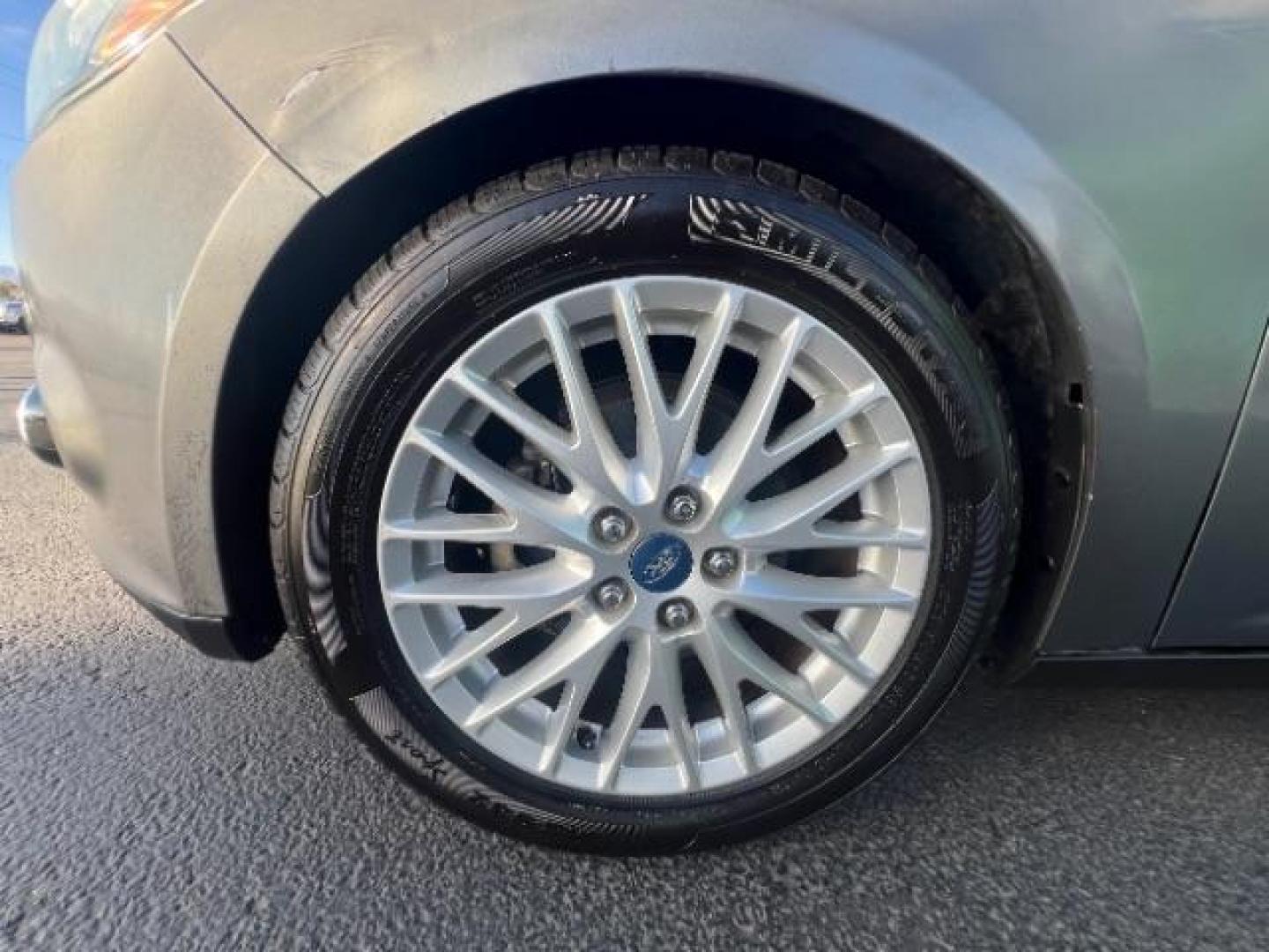 2013 Gray /Charcoal Black Ford Focus Titanium Hatch (1FADP3N23DL) with an 2.0L L4 DOHC 16V engine, 6-Speed Automatic transmission, located at 940 North Main Street, Cedar City, UT, 84720, (435) 628-0023, 37.692936, -113.061897 - We specialize in helping ALL people get the best financing available. No matter your credit score, good, bad or none we can get you an amazing rate. Had a bankruptcy, divorce, or repossessions? We give you the green light to get your credit back on the road. Low down and affordable payments that fit - Photo#9