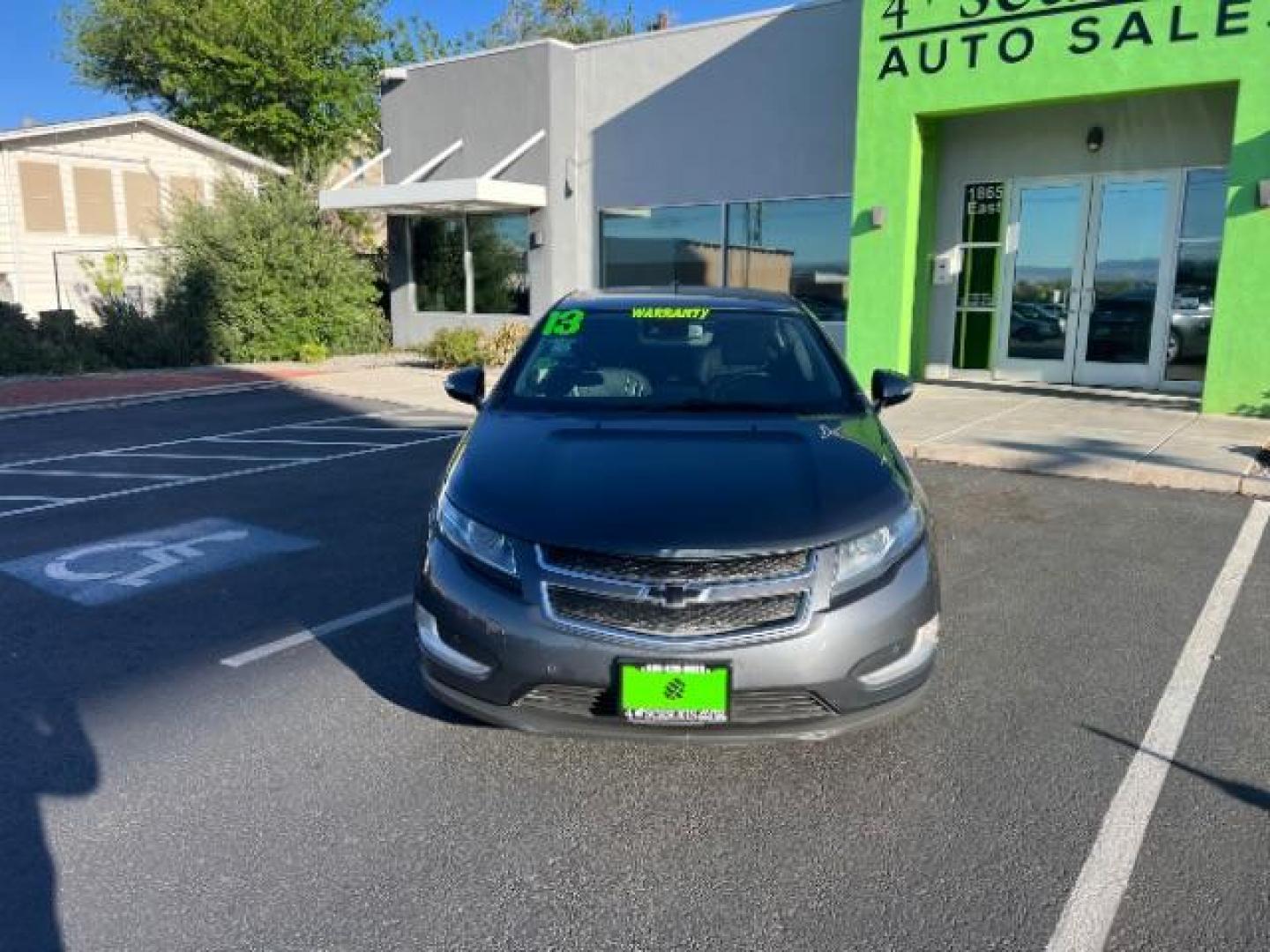 2013 Gray /Black Interior Chevrolet Volt Premium w/ Navigation and LEP (1G1RH6E41DU) with an 1.4L L4 DOHC 16V PLU engine, Continuously Variable Transmission transmission, located at 940 North Main Street, Cedar City, UT, 84720, (435) 628-0023, 37.692936, -113.061897 - Photo#1