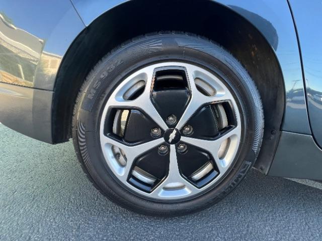 2013 Gray /Black Interior Chevrolet Volt Premium w/ Navigation and LEP (1G1RH6E41DU) with an 1.4L L4 DOHC 16V PLU engine, Continuously Variable Transmission transmission, located at 940 North Main Street, Cedar City, UT, 84720, (435) 628-0023, 37.692936, -113.061897 - We specialize in helping ALL people get the best financing available. No matter your credit score, good, bad or none we can get you an amazing rate. Had a bankruptcy, divorce, or repossessions? We give you the green light to get your credit back on the road. Low down and affordable payments that fit - Photo#8