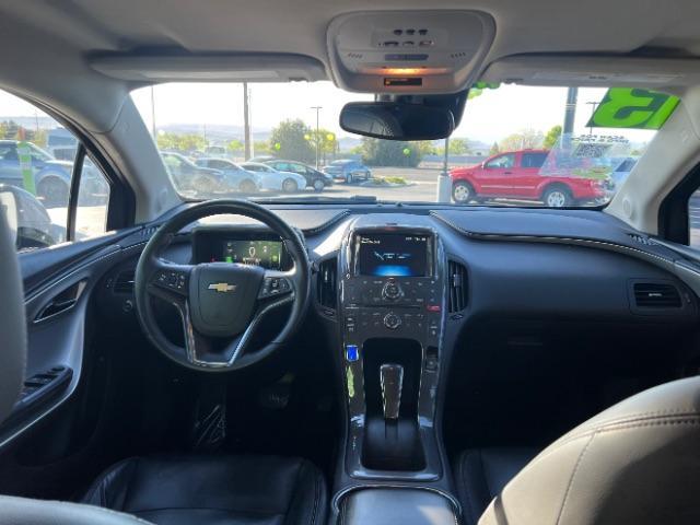 2013 Gray /Black Interior Chevrolet Volt Premium w/ Navigation and LEP (1G1RH6E41DU) with an 1.4L L4 DOHC 16V PLU engine, Continuously Variable Transmission transmission, located at 940 North Main Street, Cedar City, UT, 84720, (435) 628-0023, 37.692936, -113.061897 - We specialize in helping ALL people get the best financing available. No matter your credit score, good, bad or none we can get you an amazing rate. Had a bankruptcy, divorce, or repossessions? We give you the green light to get your credit back on the road. Low down and affordable payments that fit - Photo#23