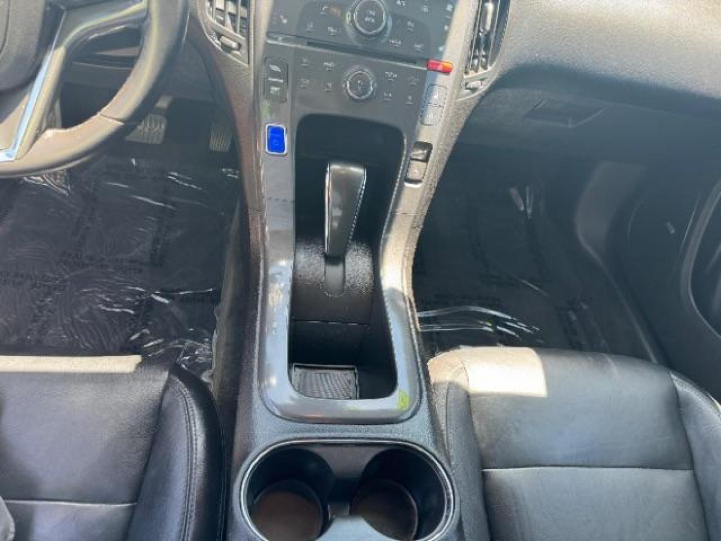 2013 Grey /Black Interior Chevrolet Volt Premium w/ Navigation and LEP (1G1RH6E41DU) with an 1.4L L4 DOHC 16V PLUG-IN HYBRID engine, Continuously Variable Transmission transmission, located at 1865 East Red Hills Pkwy, St. George, 84770, (435) 628-0023, 37.120850, -113.543640 - ***This vehicle qualifies for the EV/Hybrid tax rebate of up to $4,000*** We are setup with the IRS to recieve direct payments within 72 hours. We file the rebate online with IRS and can credit it to your down payment, reduce the sales price OR give you cashback!! These cars will not last and can o - Photo#14