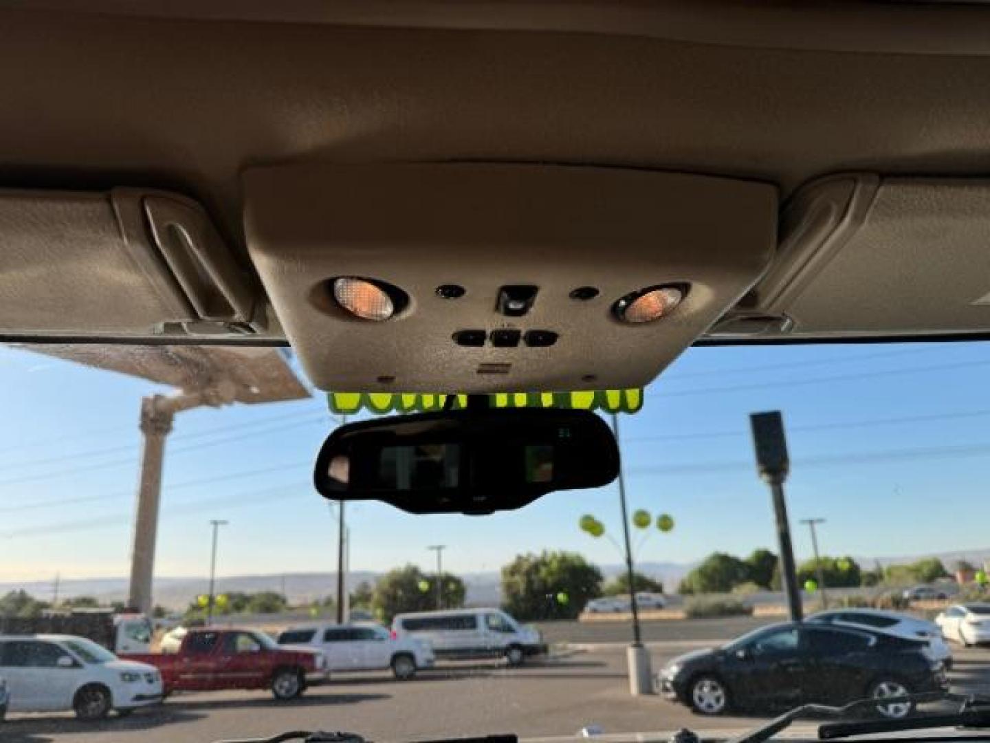 2005 Black /Ebony Leather Interior Hummer H2 SUV (5GRGN23U25H) with an 6.0L V8 OHV 16V engine, 4-Speed Automatic transmission, located at 1865 East Red Hills Pkwy, St. George, 84770, (435) 628-0023, 37.120850, -113.543640 - Photo#20