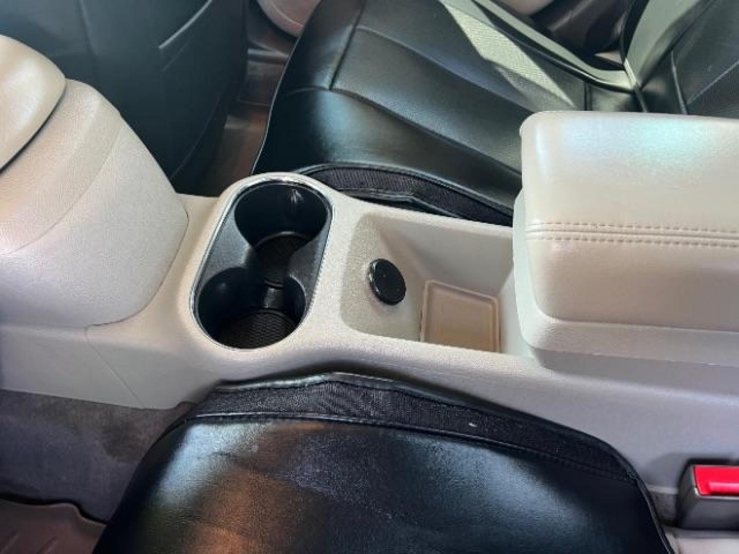2014 Gray /Black Interior Chevrolet Volt Premium w/ Navigatio (1G1RH6E48EU) with an 1.4L L4 DOHC 16V PLU engine, Continuously Variabl transmission, located at 1865 East Red Hills Pkwy, St. George, 84770, (435) 628-0023, 37.120850, -113.543640 - Photo#21