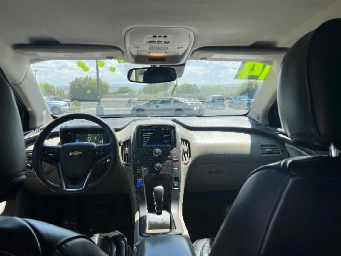 2014 Gray /Black Interior Chevrolet Volt Premium w/ Navigatio (1G1RH6E48EU) with an 1.4L L4 DOHC 16V PLU engine, Continuously Variabl transmission, located at 1865 East Red Hills Pkwy, St. George, 84770, (435) 628-0023, 37.120850, -113.543640 - Photo#25