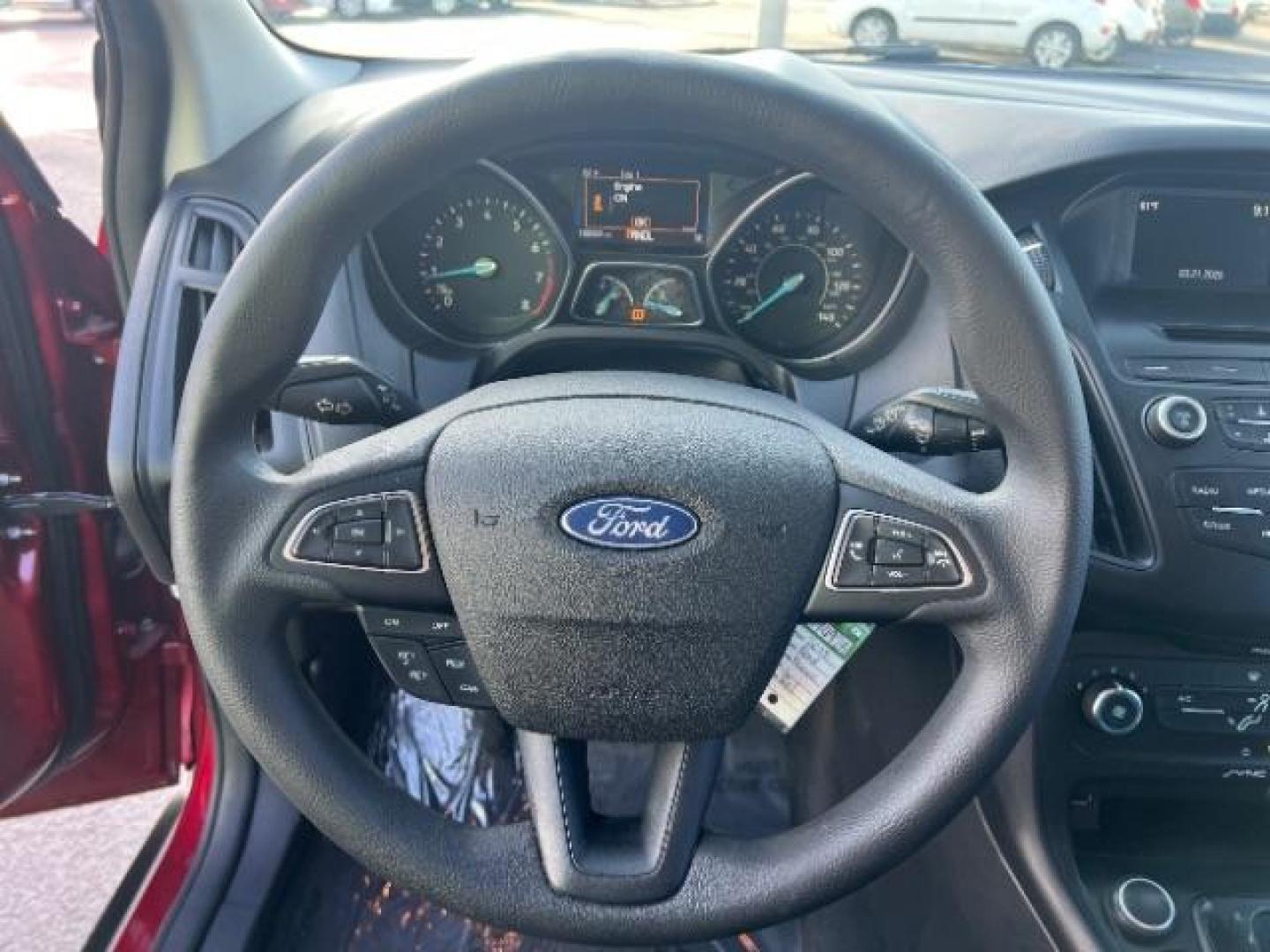 2015 Ruby Red Metallic Tinted Clearcoat /Charcoal Black Insert w/Warm Steel Surround, cloth Ford Focus SE Hatch (1FADP3K21FL) with an 2.0L L4 DOHC 16V engine, 4-Speed Automatic transmission, located at 1865 East Red Hills Pkwy, St. George, 84770, (435) 628-0023, 37.120850, -113.543640 - We specialize in helping ALL people get the best financing available. No matter your credit score, good, bad or none we can get you an amazing rate. Had a bankruptcy, divorce, or repossessions? We give you the green light to get your credit back on the road. Low down and affordable payments that fit - Photo#16
