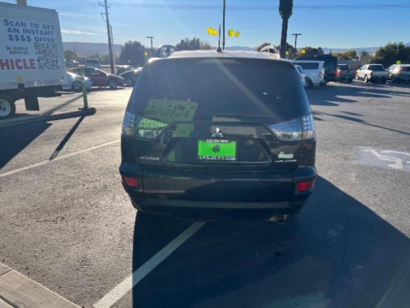 2012 Labrador Black Pearl /Black Cloth Interior Mitsubishi Outlander ES 2WD (JA4AS2AW2CU) with an 2.4L L4 DOHC 16V engine, Continuously Variable Transmission transmission, located at 940 North Main Street, Cedar City, UT, 84720, (435) 628-0023, 37.692936, -113.061897 - We specialize in helping ALL people get the best financing available. No matter your credit score, good, bad or none we can get you an amazing rate. Had a bankruptcy, divorce, or repossessions? We give you the green light to get your credit back on the road. Low down and affordable payments that fit - Photo#5