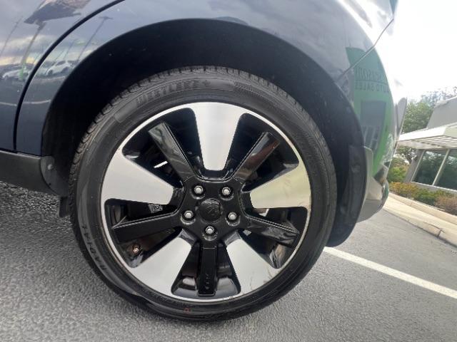 2015 Fathom Blue /Brown Leather Kia Soul ! (KNDJX3A54F7) with an 2.0L L4 DOHC 16V engine, 6-Speed Automatic transmission, located at 940 North Main Street, Cedar City, UT, 84720, (435) 628-0023, 37.692936, -113.061897 - We specialize in helping ALL people get the best financing available. No matter your credit score, good, bad or none we can get you an amazing rate. Had a bankruptcy, divorce, or repossessions? We give you the green light to get your credit back on the road. Low down and affordable payments that fit - Photo#10