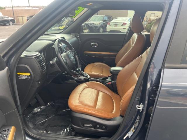2015 Fathom Blue /Brown Leather Kia Soul ! (KNDJX3A54F7) with an 2.0L L4 DOHC 16V engine, 6-Speed Automatic transmission, located at 940 North Main Street, Cedar City, UT, 84720, (435) 628-0023, 37.692936, -113.061897 - We specialize in helping ALL people get the best financing available. No matter your credit score, good, bad or none we can get you an amazing rate. Had a bankruptcy, divorce, or repossessions? We give you the green light to get your credit back on the road. Low down and affordable payments that fit - Photo#14