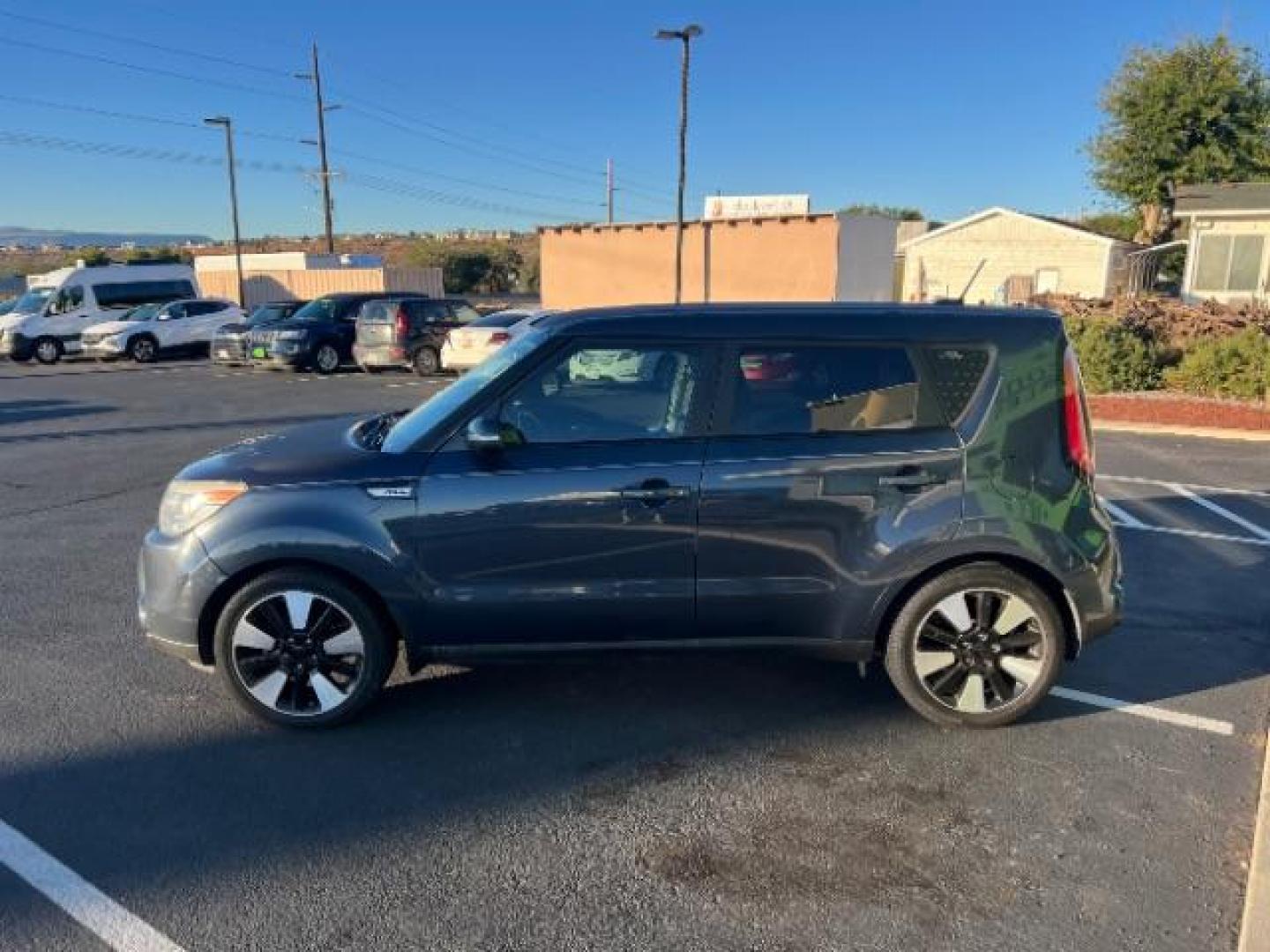 2015 Fathom Blue /Brown Leather Kia Soul ! (KNDJX3A54F7) with an 2.0L L4 DOHC 16V engine, 6-Speed Automatic transmission, located at 1865 East Red Hills Pkwy, St. George, 84770, (435) 628-0023, 37.120850, -113.543640 - We specialize in helping ALL people get the best financing available. No matter your credit score, good, bad or none we can get you an amazing rate. Had a bankruptcy, divorce, or repossessions? We give you the green light to get your credit back on the road. Low down and affordable payments that fit - Photo#3
