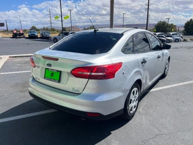 2015 Ingot Silver Metallic /Charcoal Black Insert w/Warm Steel Surround, cloth Ford Focus S Sedan (1FADP3E23FL) with an 2.0L L4 DOHC 16V engine, Automatic transmission, located at 1865 East Red Hills Pkwy, St. George, 84770, (435) 628-0023, 37.120850, -113.543640 - Versatile Southern Utah travel starts with this 2015 Ford Focus S Sedan. Its 2.0L 4-cylinder engine, automatic transmission, and front-wheel drive make it a smart fit for commuting, errands, and easy Southern Utah road trips. With 150,175 miles, this Focus is ready for its next adventure. The S Sed- Photo#6