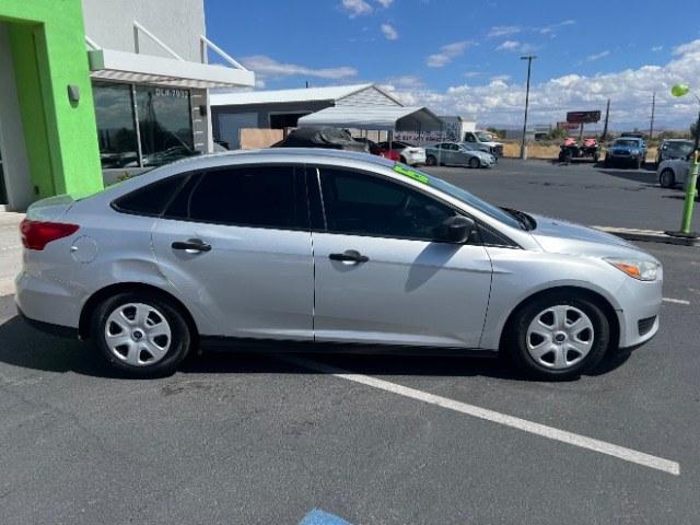 2015 Ingot Silver Metallic /Charcoal Black Insert w/Warm Steel Surround, cloth Ford Focus S Sedan (1FADP3E23FL) with an 2.0L L4 DOHC 16V engine, Automatic transmission, located at 1865 East Red Hills Pkwy, St. George, 84770, (435) 628-0023, 37.120850, -113.543640 - Versatile Southern Utah travel starts with this 2015 Ford Focus S Sedan. Its 2.0L 4-cylinder engine, automatic transmission, and front-wheel drive make it a smart fit for commuting, errands, and easy Southern Utah road trips. With 150,175 miles, this Focus is ready for its next adventure. The S Sed- Photo#7