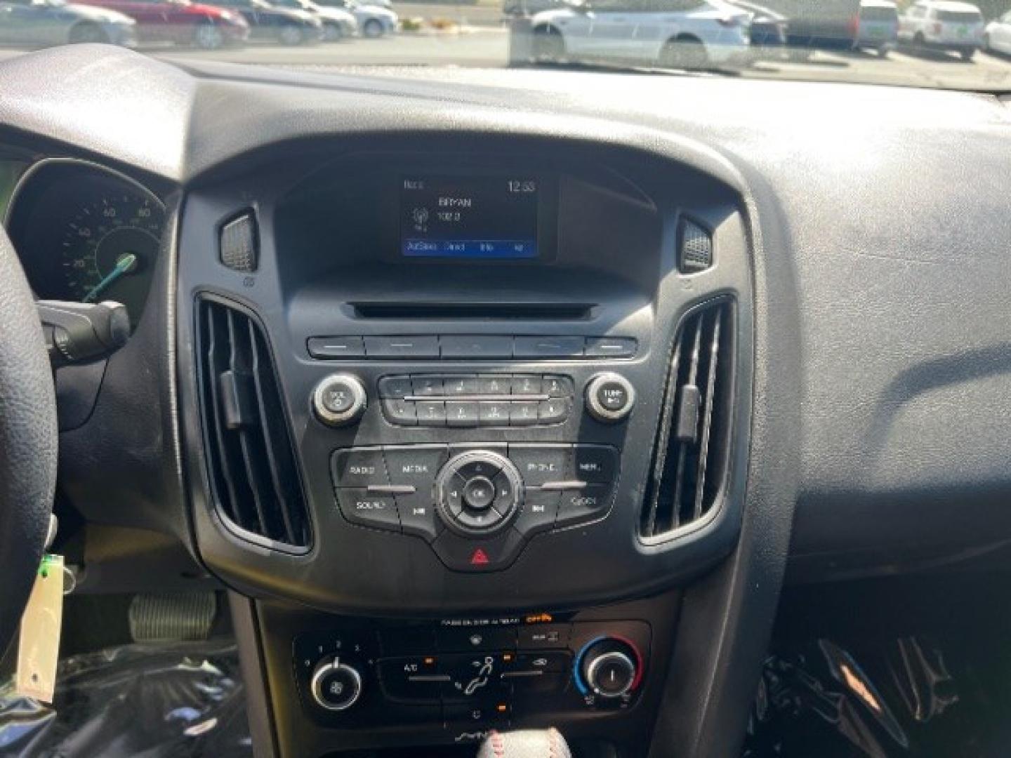 2015 Ingot Silver Metallic /Charcoal Black Insert w/Warm Steel Surround, cloth Ford Focus S Sedan (1FADP3E23FL) with an 2.0L L4 DOHC 16V engine, Automatic transmission, located at 1865 East Red Hills Pkwy, St. George, 84770, (435) 628-0023, 37.120850, -113.543640 - Versatile Southern Utah travel starts with this 2015 Ford Focus S Sedan. Its 2.0L 4-cylinder engine, automatic transmission, and front-wheel drive make it a smart fit for commuting, errands, and easy Southern Utah road trips. With 150,175 miles, this Focus is ready for its next adventure. The S Sed- Photo#17