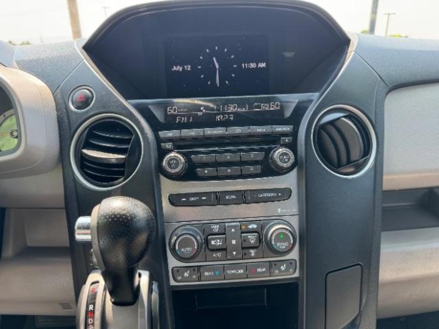 2014 Taffeta White /Black Honda Pilot EX-L 2WD 5-Spd AT with Navigation (5FNYF3H75EB) with an 3.5L V6 SOHC 24V engine, 5-Speed Automatic transmission, located at 940 North Main Street, Cedar City, UT, 84720, (435) 628-0023, 37.692936, -113.061897 - We specialize in helping ALL people get the best financing available. No matter your credit score, good, bad or none we can get you an amazing rate. Had a bankruptcy, divorce, or repossessions? We give you the green light to get your credit back on the road. Low down and affordable payments that fit - Photo#19
