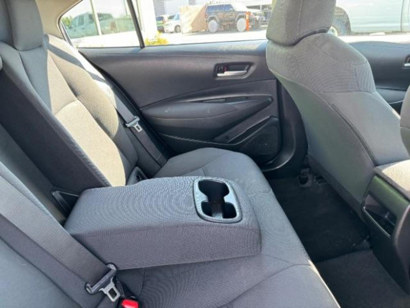 2021 Blue /Black Toyota Corolla LE (5YFEPMAEXMP) with an 1.8L L4 DOHC 16V engine, Continuously Variable Transmission transmission, located at 940 North Main Street, Cedar City, UT, 84720, (435) 628-0023, 37.692936, -113.061897 - We specialize in helping ALL people get the best financing available. No matter your credit score, good, bad or none we can get you an amazing rate. Had a bankruptcy, divorce, or repossessions? We give you the green light to get your credit back on the road. Low down and affordable payments that fit - Photo#31